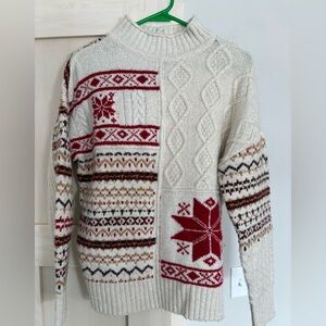 American Eagle Outfitters Cream and Red Turtleneck Sweater